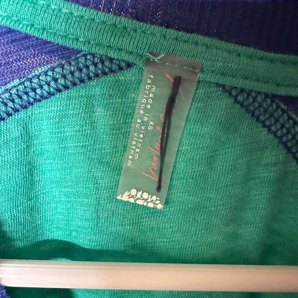 NWOT Free People All About It Long Sleeve Top in Sport Green, XS - Picture 7 of 8